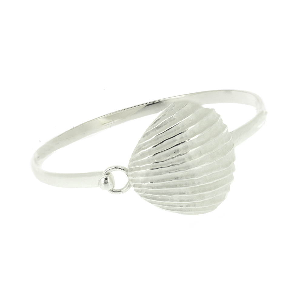 Silver Creation Scallop Shell Bangle 