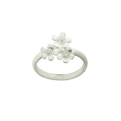 Silver Creation Small Garland Ring