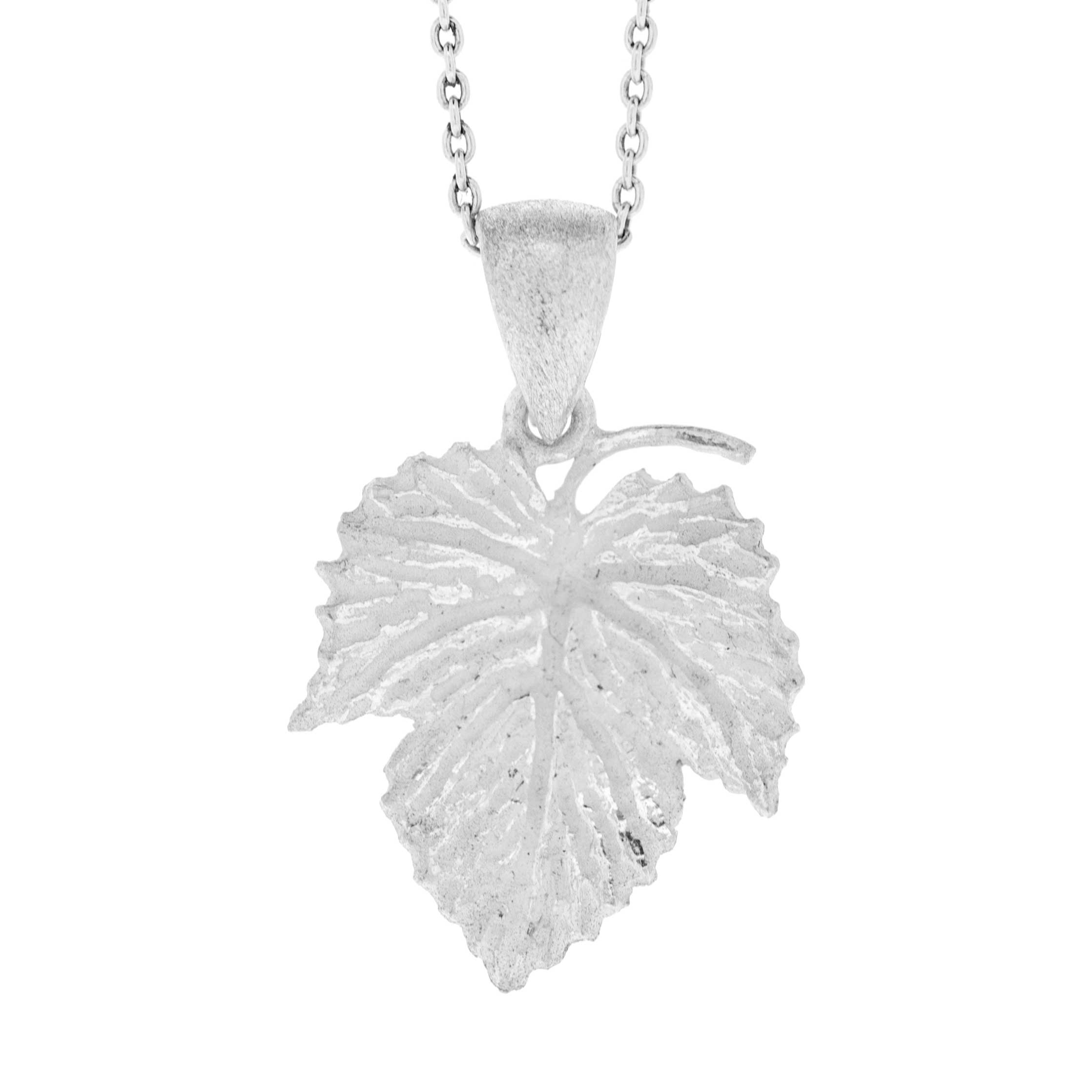 Kitten Bramble Leaf Pendant 