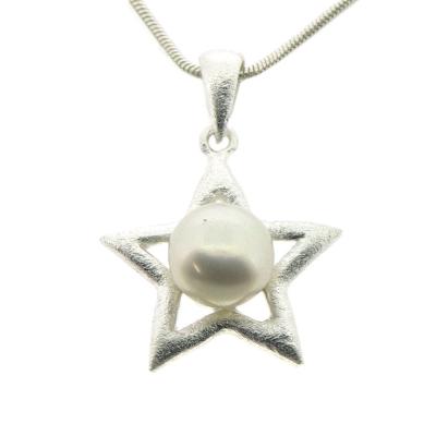 Kitten Star Pearl Pendant