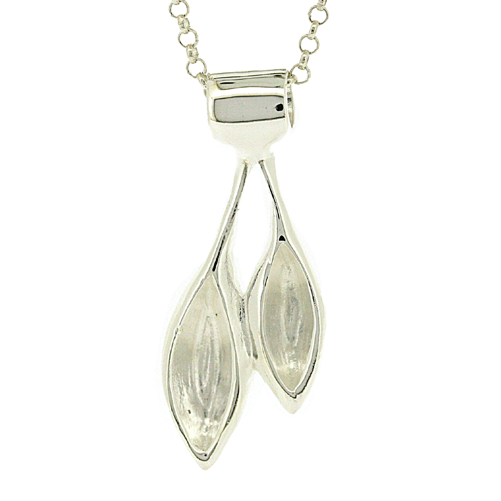 Simply Silver Leaves Pendant