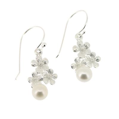 Silver Creation Three Garland With Pearl Earrings