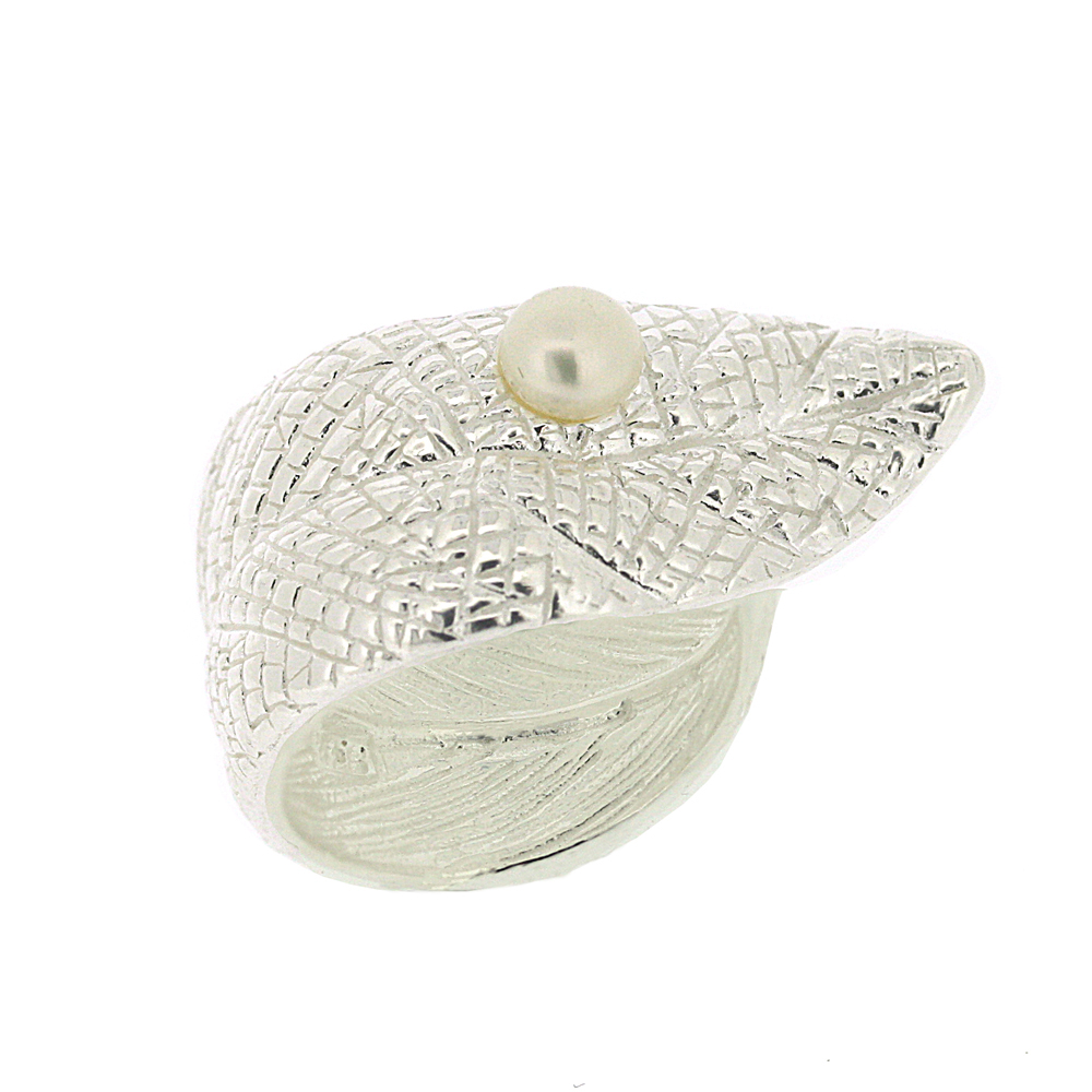 Silver Creation Snakeskin and Pearl Ring