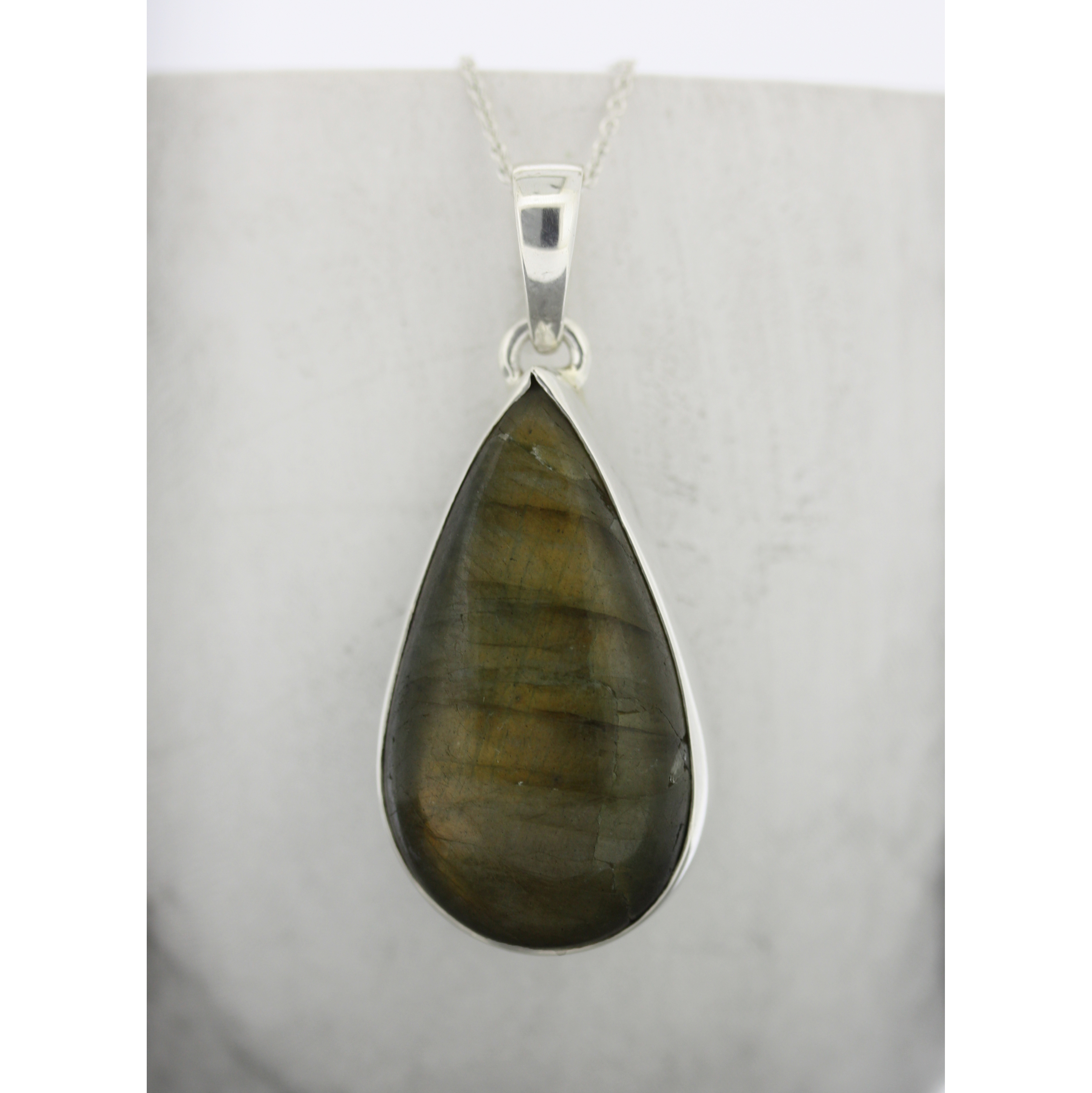 Bespoke Labradorite Pendant